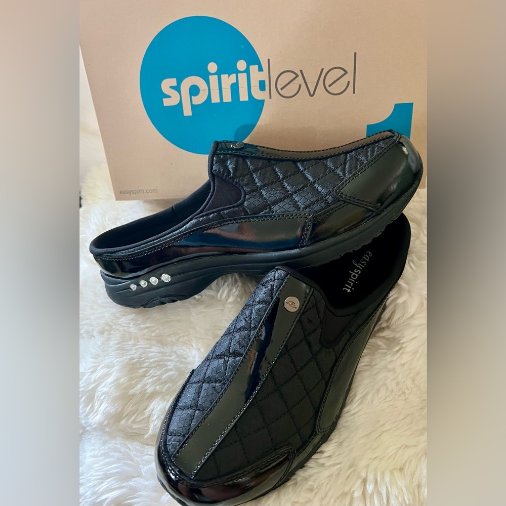 Easy Spirit Black Textured Mules - Picture 3 of 8
